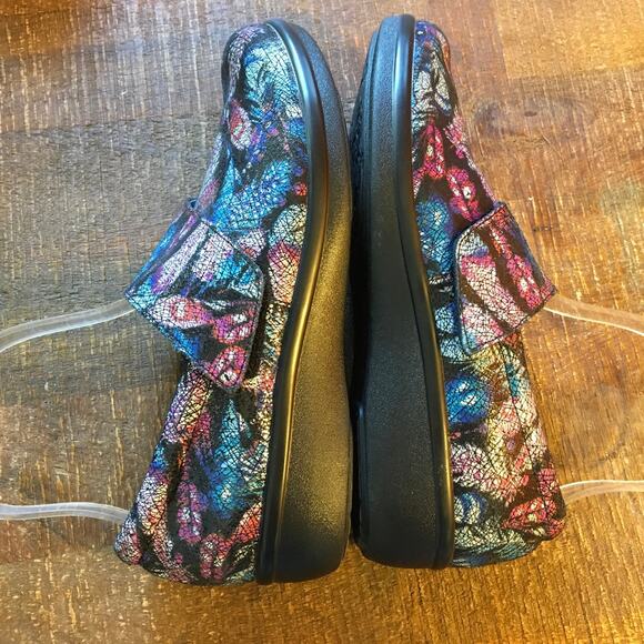 Alegria Lauryn Feather Weight Slip on Loafer Shoe 40 Wide 9.5 - 10 Pink Blue - Picture 9 of 10